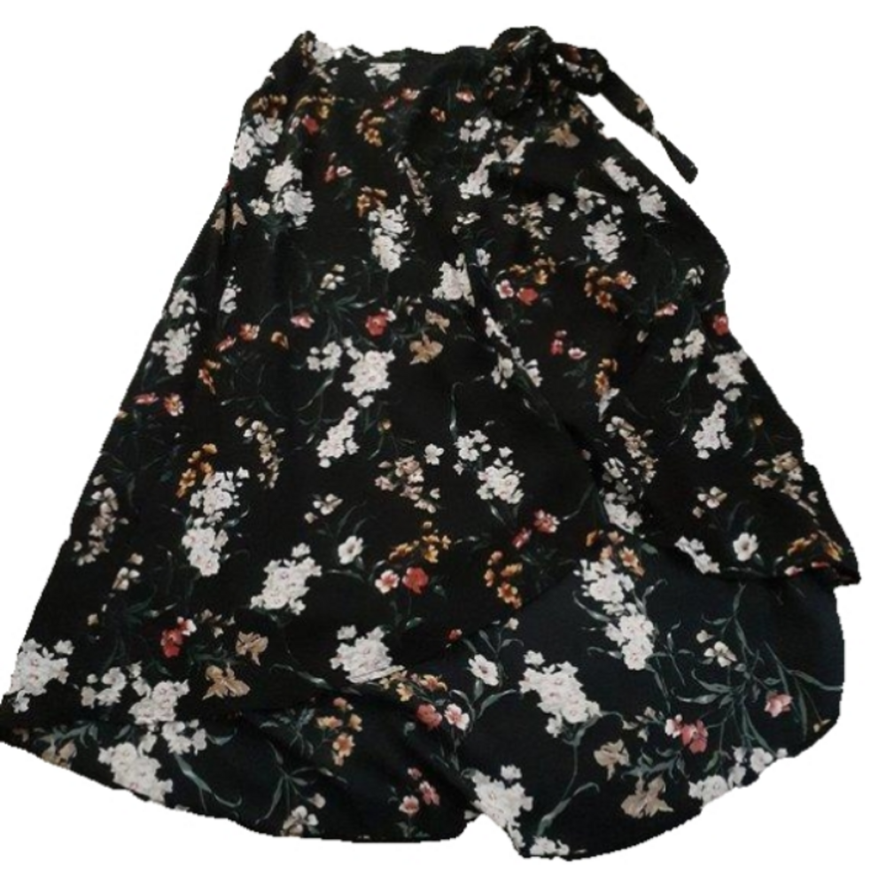 Le Lis Women's Size Medium Golda Black Floral Faux Wrap Flowy Midi Skirt